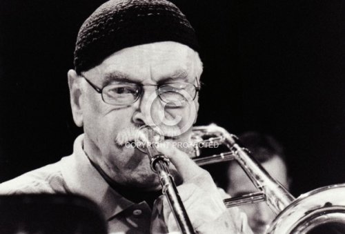 KLEINSCHUSTER ERICH 2001