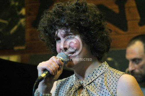 DEN DUNNEN MAAIKE 2017