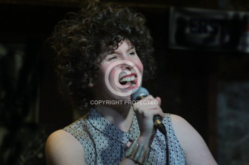 DEN DUNNEN MAAIKE 2017