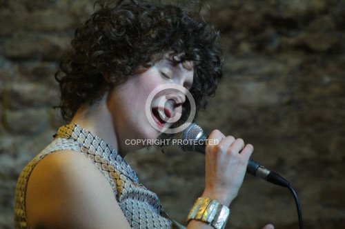 DEN DUNNEN MAAIKE 2017